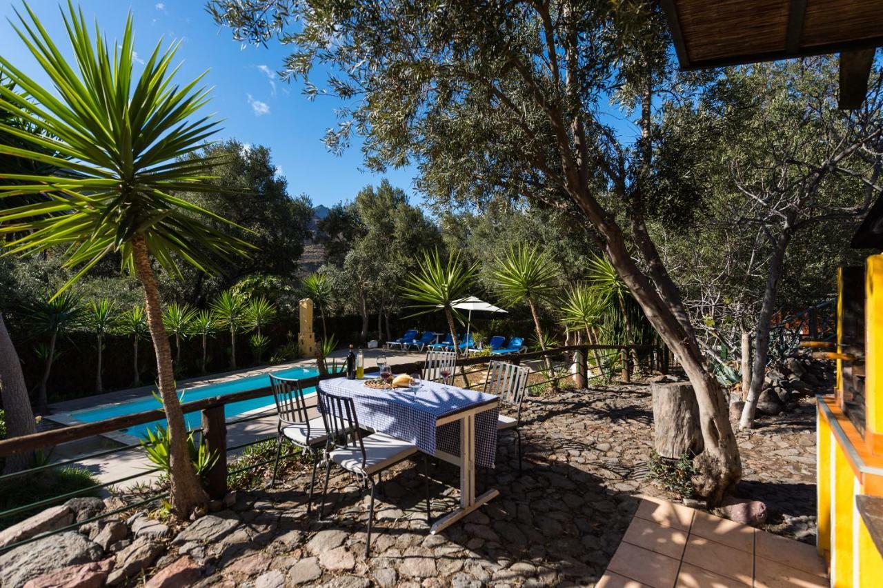 Bohemian Hideaway Finca - 2 Unique Houses With Shared Pool Santa Lucia Exteriör bild